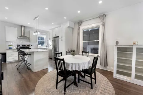 732 Cannon Street, ON L8L 2G9
