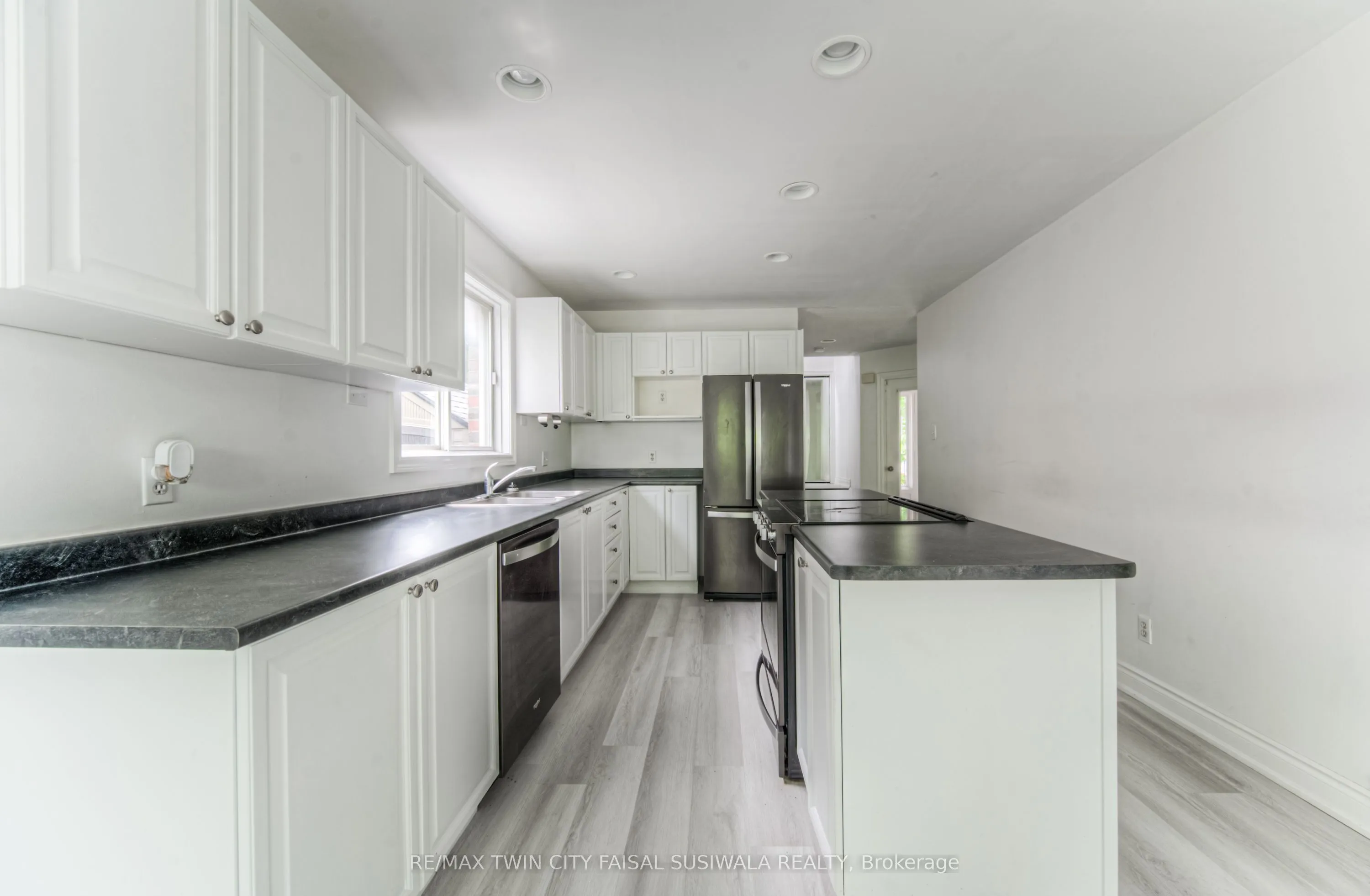 383 Burnett Avenue, ON N1T 1G7