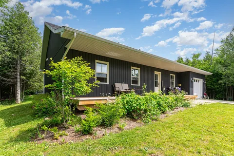 135 Sir Williams Lane, ON N0C 1E0