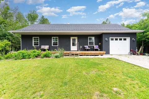 135 Sir Williams Lane, ON N0C 1E0