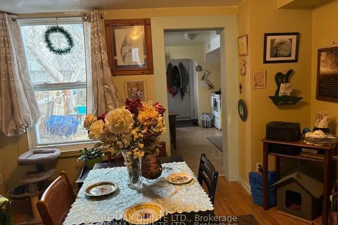 5-7 Boswell Street, ON K8P 3K7