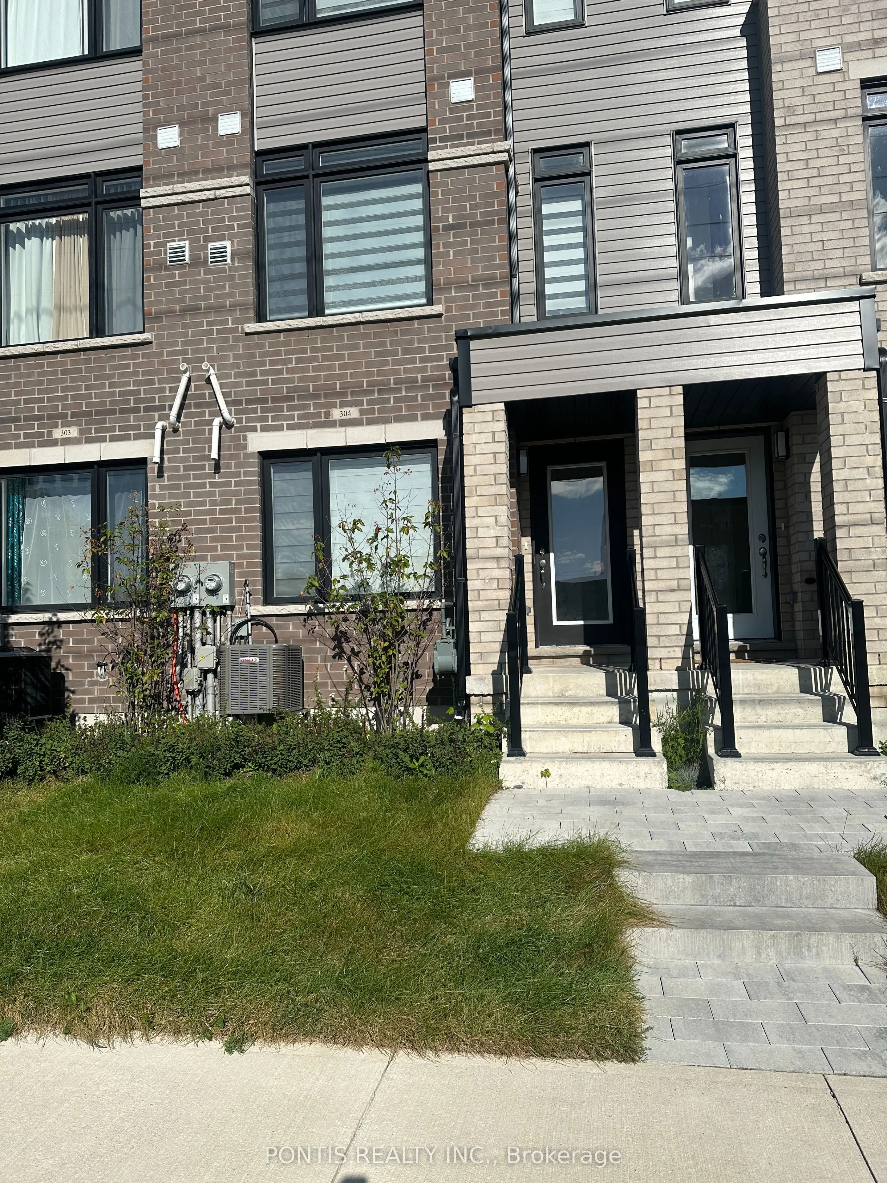585 Colborne Street, ON N3S 3M7