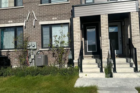585 Colborne Street, ON N3S 3M7