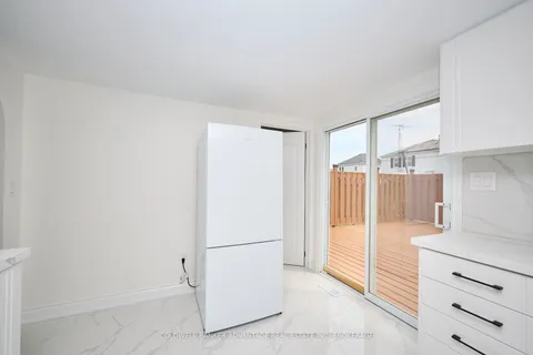 34 Scholfield Avenue, ON L3B 1N5
