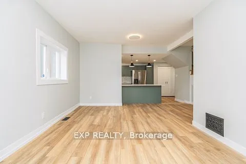 467 Main Street, ON K6A 2S6