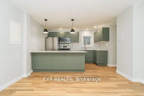 467 Main Street, ON K6A 2S6