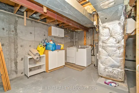 322 Galloway Drive, ON K1E 1W3
