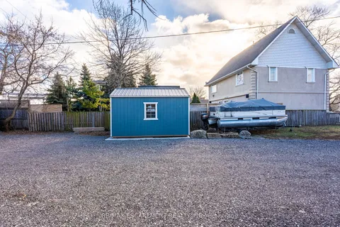 735 Beach Boulevard, ON L8H 6Y5