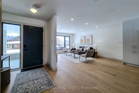 26 George Street, ON L3M 3Y6