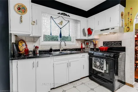 4200 Eastdale Drive, ON L3J 0N3