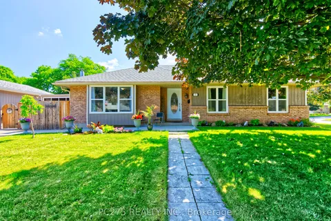 135 Kent Street, ON N1S 4H3