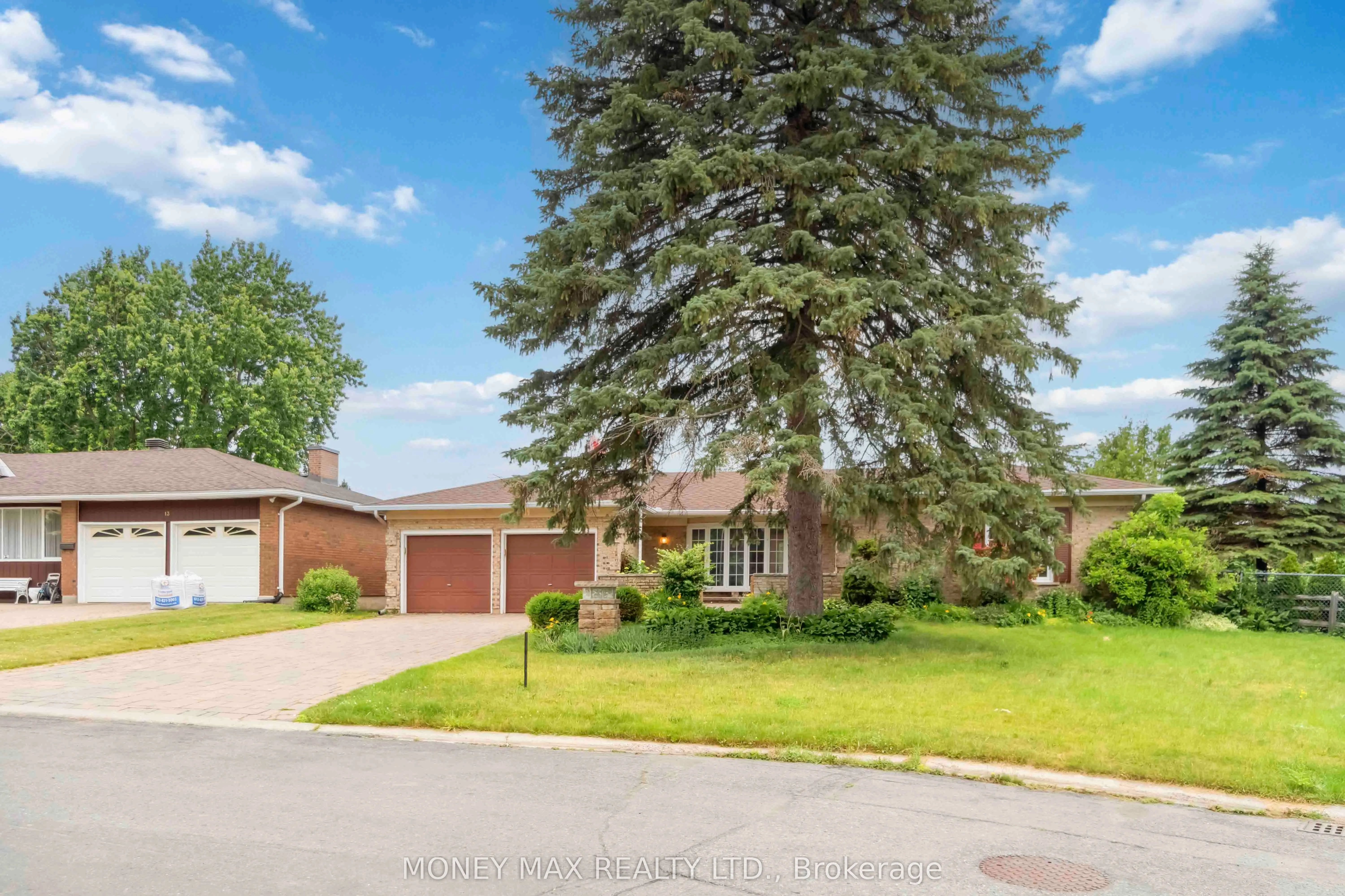 11 Jerrilynn Crescent, ON K2J 1H3