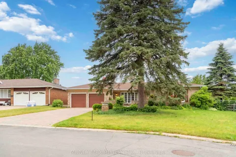 11 Jerrilynn Crescent, ON K2J 1H3
