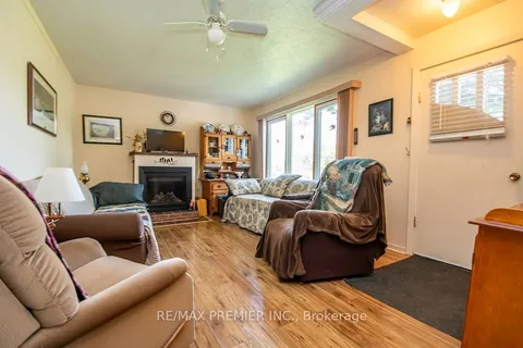 2704 Television Road, ON K9L 1E5