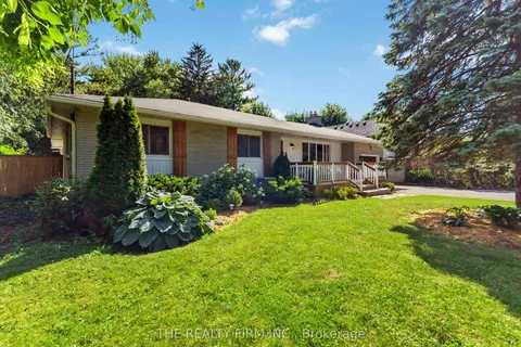 516 Hibiscus Avenue, ON N6H 3N9