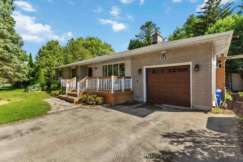 516 Hibiscus Avenue, ON N6H 3N9