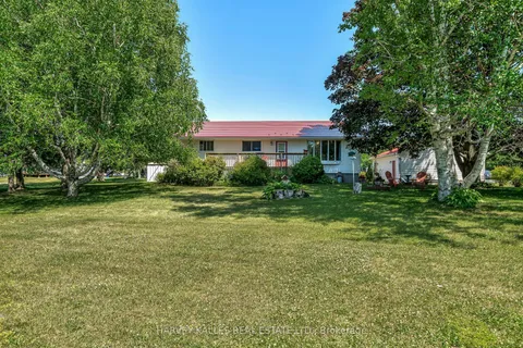 17 Kleinsteuber Park Road, ON K0K 2T0