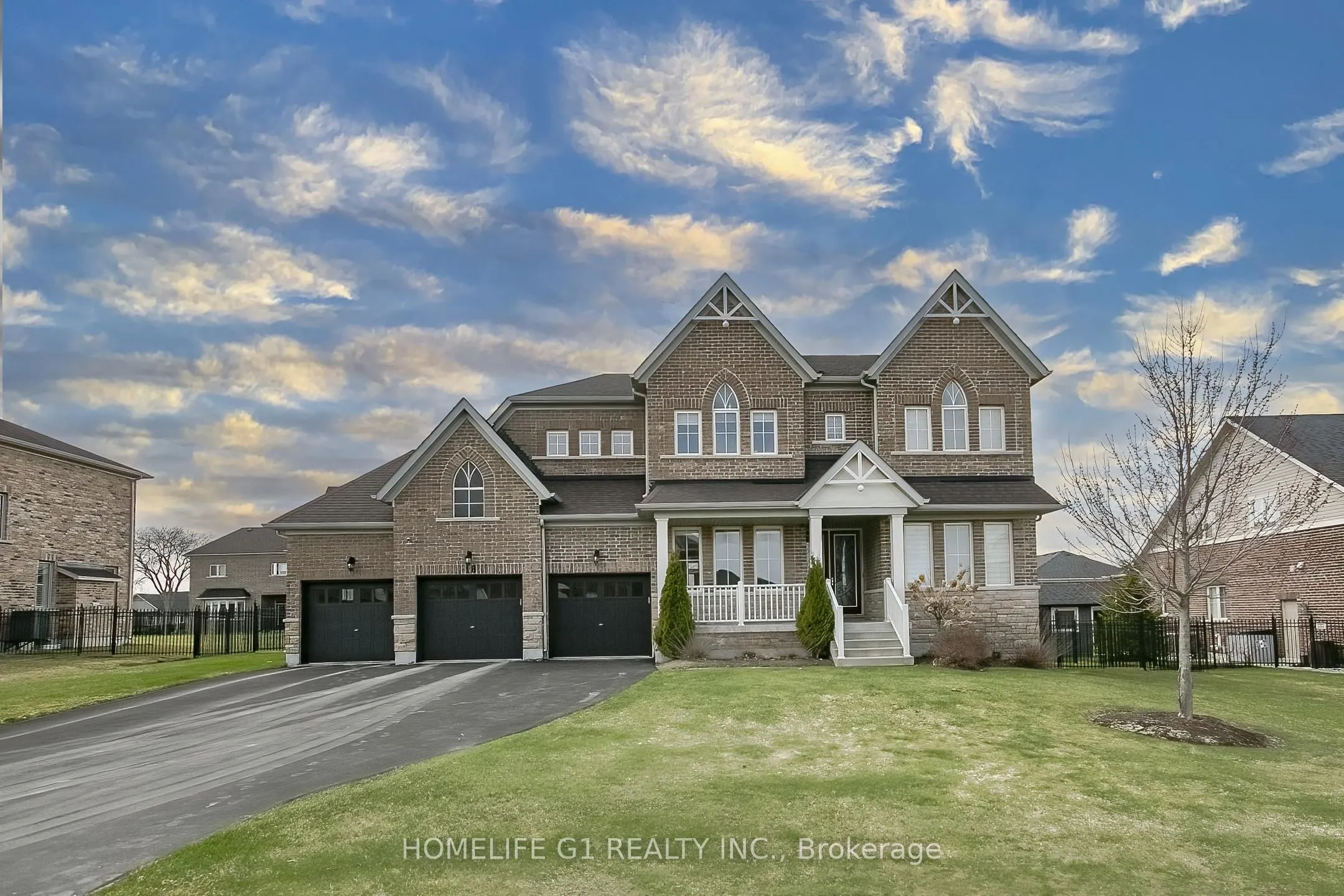 18 Meek Avenue, ON L9W 6W8