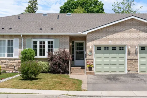39 South Drive, ON N3Y 0A6