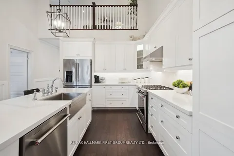 8 Bridges Boulevard, ON L1A 0C8
