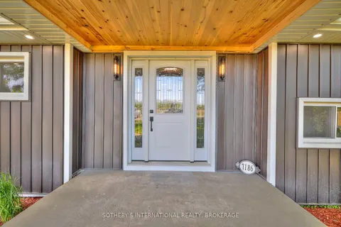 7186 Garner Road, ON L2H 0X7