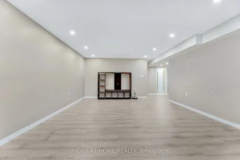 135 Stephenson Way, ON N0G 2P0