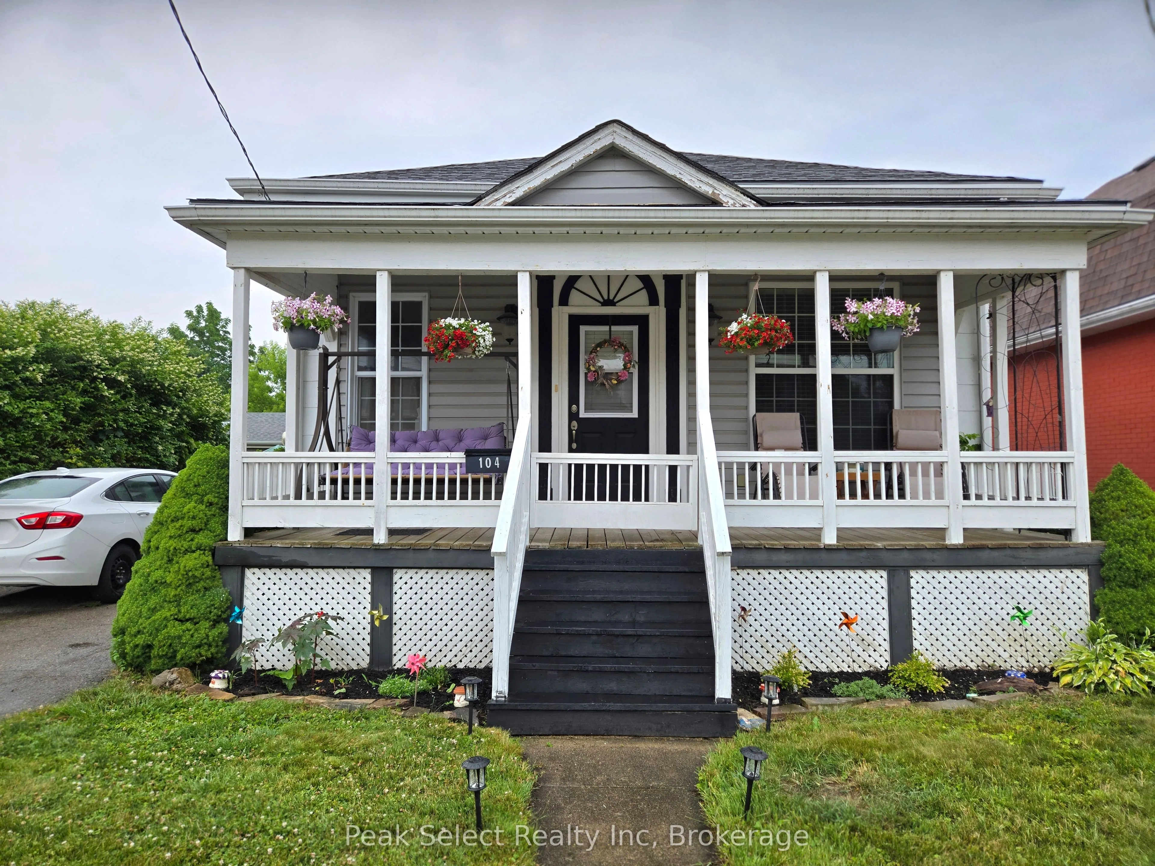 104 Erie Street, ON N5R 2N2