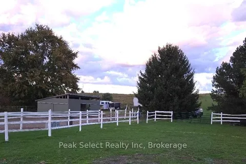 20076 Cherry hill Road, ON N0M 2M0