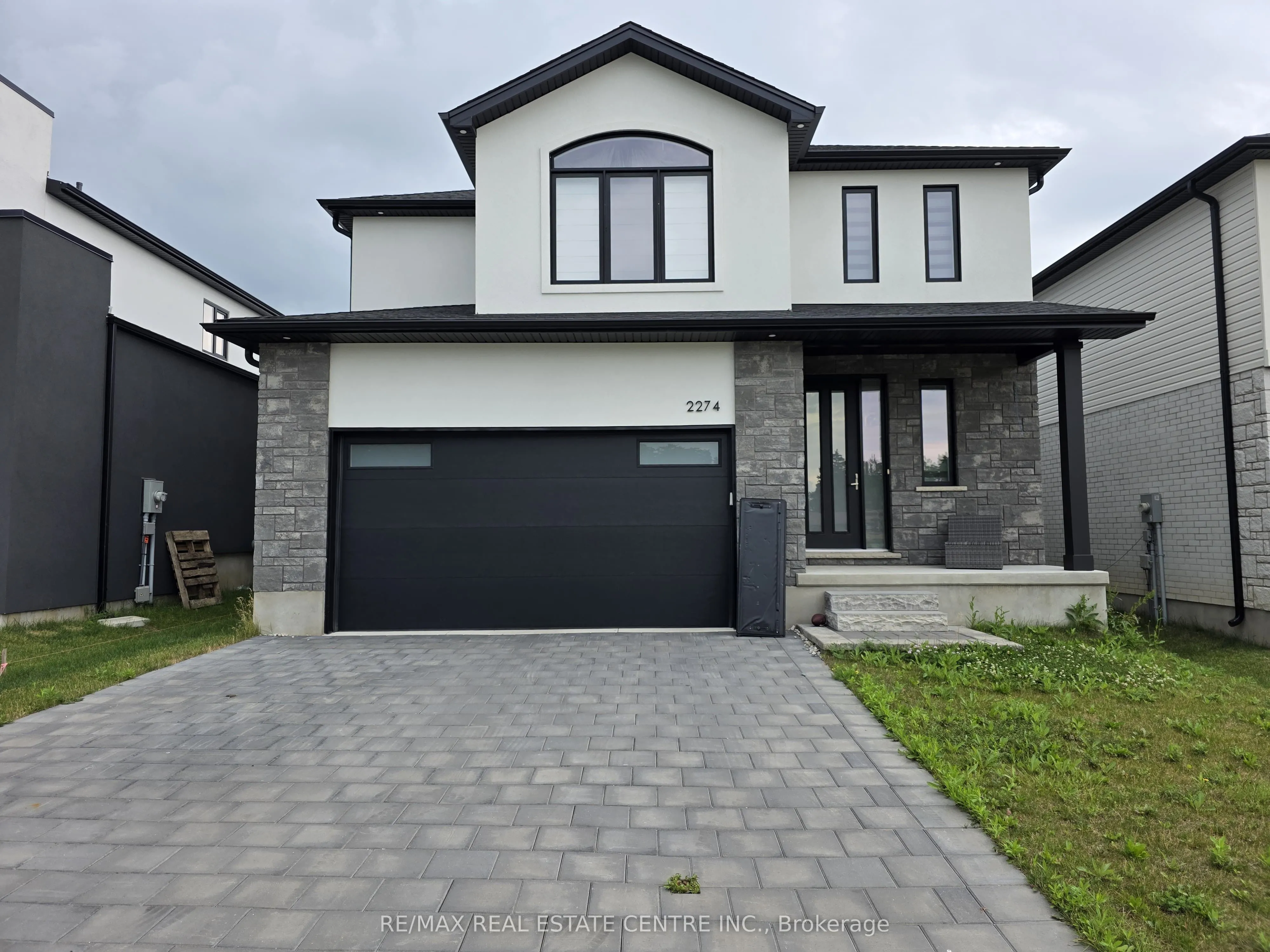2274 Wickerson Road, ON N6K 0H4