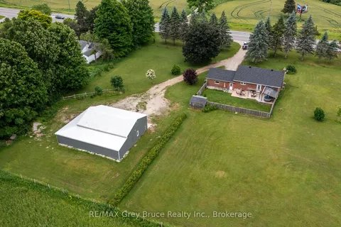 718449 6 Highway, ON N4K 5N7