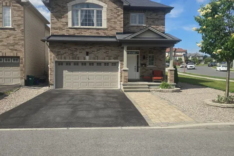 429 Dovehaven Street, ON K1W 0H2