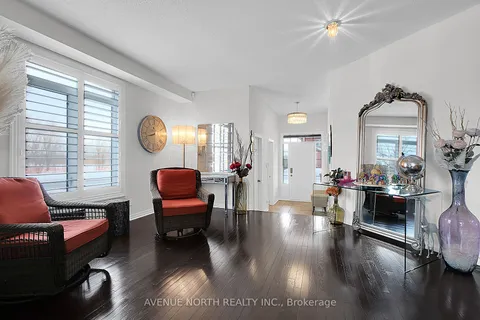 429 Dovehaven Street, ON K1W 0H2