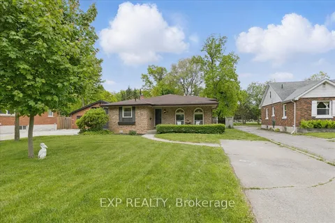 11 Glenwood Drive, ON N3S 3E9