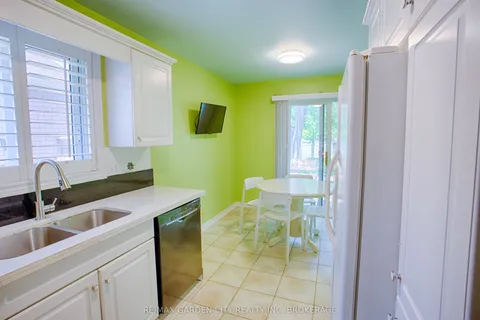7304 Alex Avenue, ON L2G 7V4