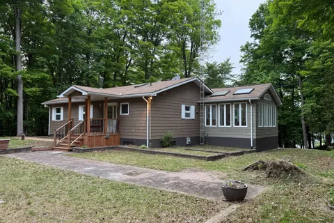 436 Miners Point Road, ON K7H 3C5