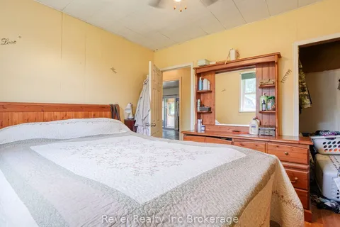47 Mckeand Street, ON N5C 3H7