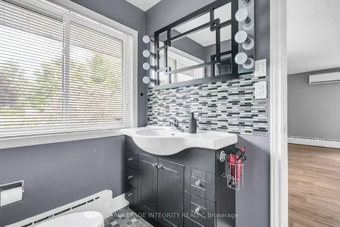 219 Pescod Avenue, ON K6J 2H9