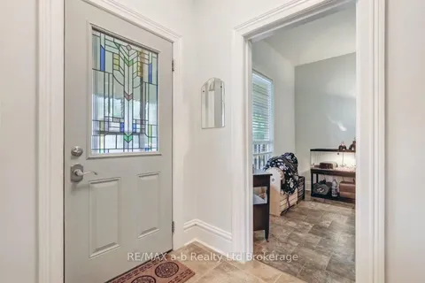 20 Sydenham Street, ON N4S 7B2