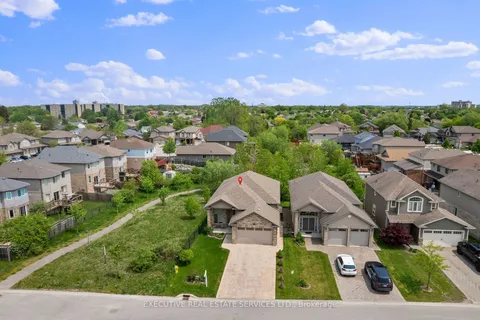 2884 DEVON Road, ON N6E 0A4