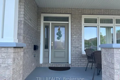 246 Maygrass Way, ON K2S 2K9
