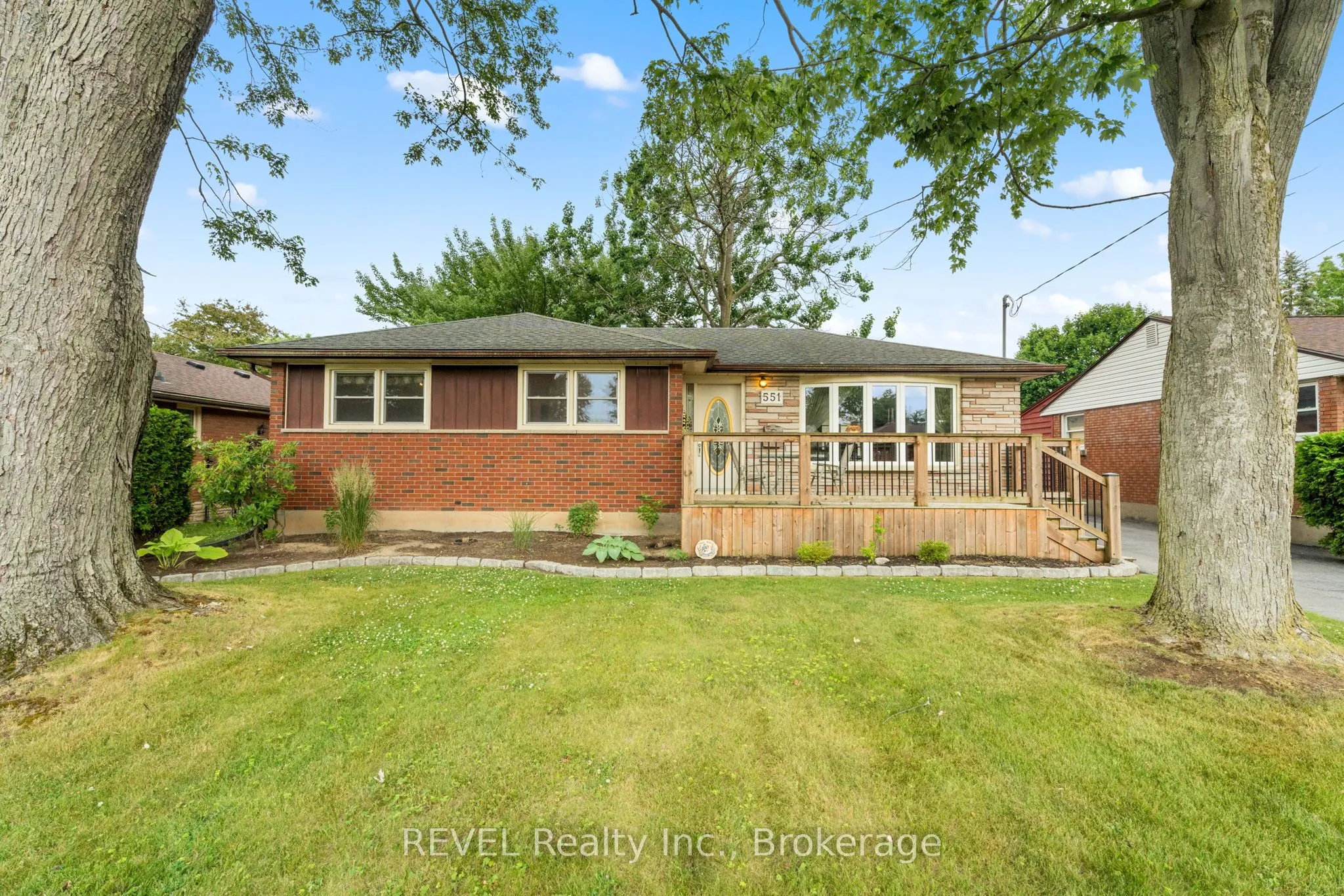 551 Alan Avenue, ON L3C 2Z1