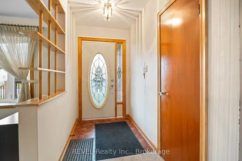 551 Alan Avenue, ON L3C 2Z1