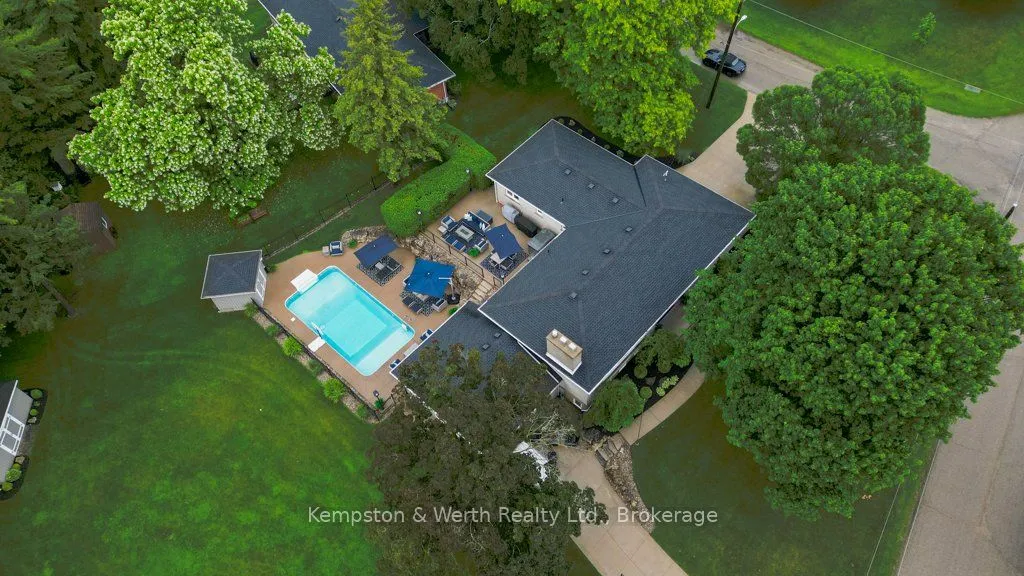 34 Jackson Crescent, ON N4W 1K3