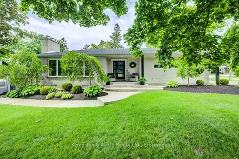 34 Jackson Crescent, ON N4W 1K3