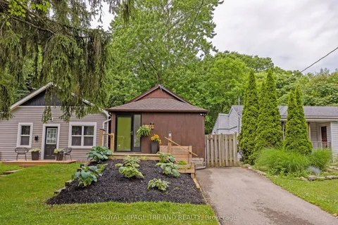 681 William Street, ON N5Y 2R3