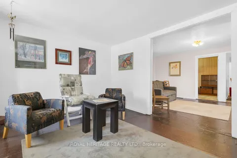 27 Young Street, ON K0K 1H0