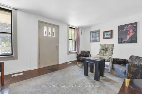 27 Young Street, ON K0K 1H0