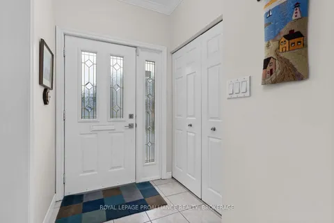 30 Yonge Street, ON K7M 1E3