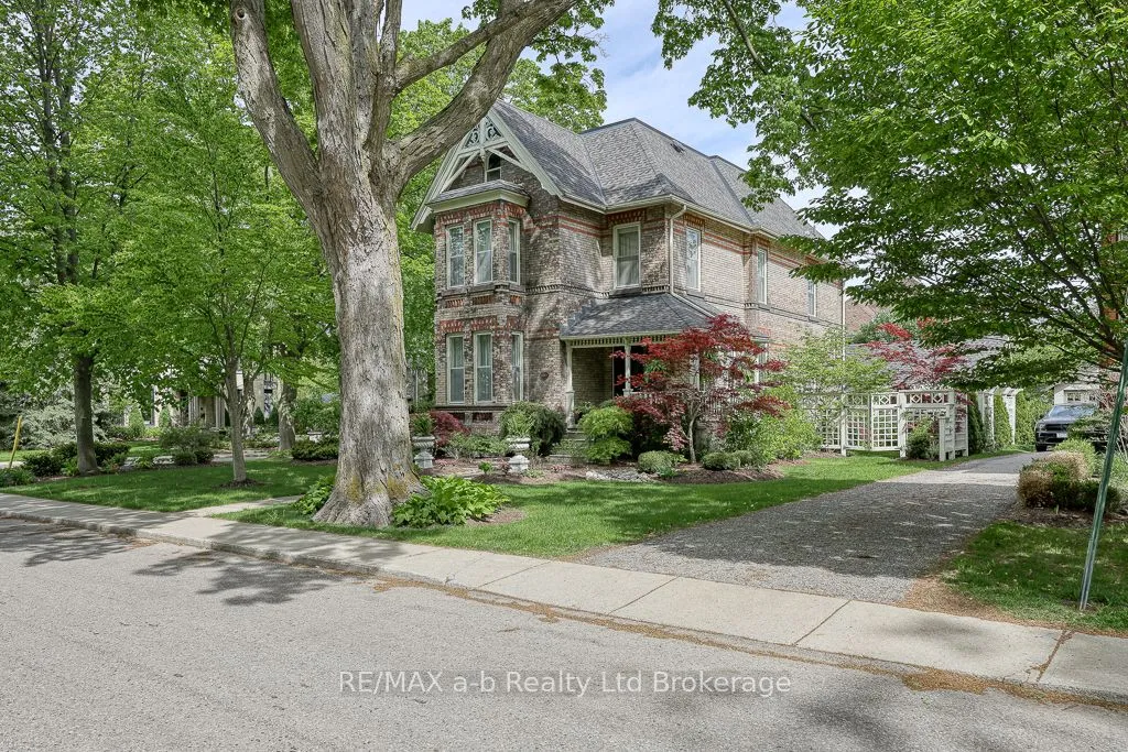 399 Drew Street, ON N4S 4V3