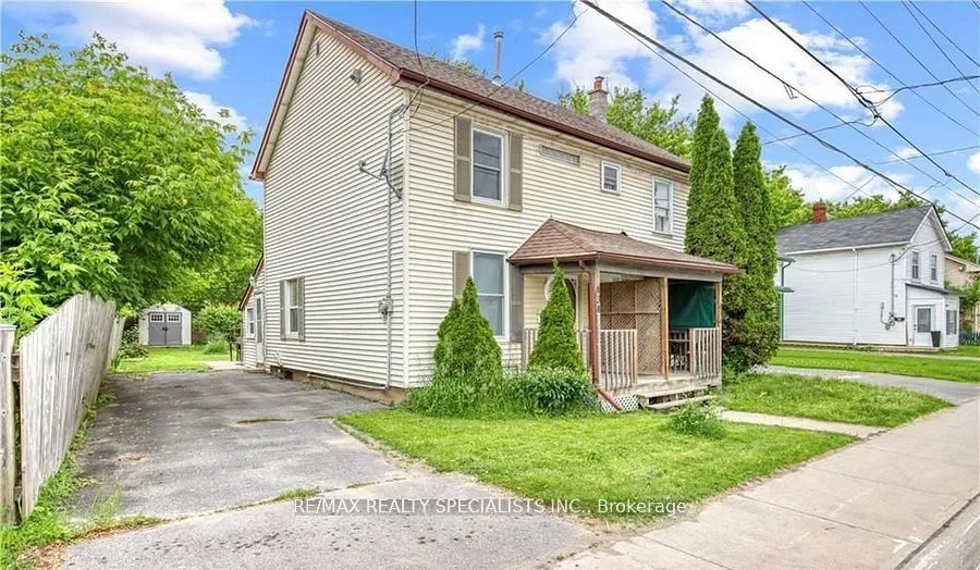 434 Division Street, ON K7K 4A9